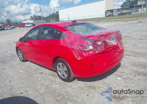2018 Chevrolet Cruze Ls Manual z USA, uszkodzony, nr VIN 1G1BB5SM6J7142144